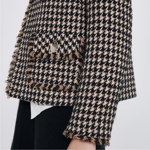 Zara Wool Tweed Houndstooth Boxy Fringe Hem Blazer Neutral Jacket size Small - Picture 5 of 13